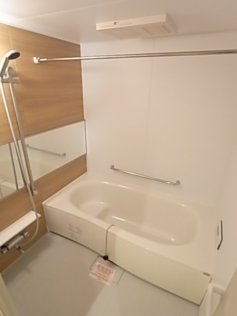 ルミエール　エイトク一番町 風呂画像
