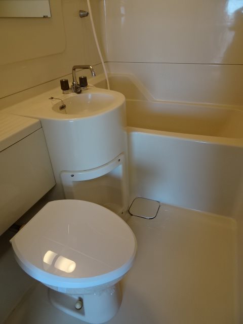 サンポート・６ 洗面所