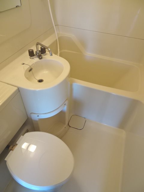 サンポート・６ 風呂画像