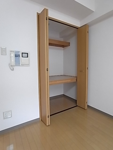 アムールシャトー 収納