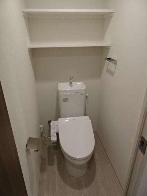 シーズンフラッツ一番町 トイレ