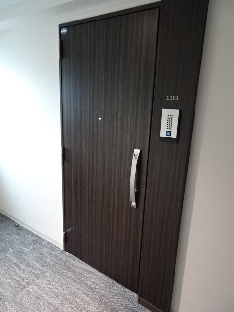 シーズンフラッツ一番町 玄関