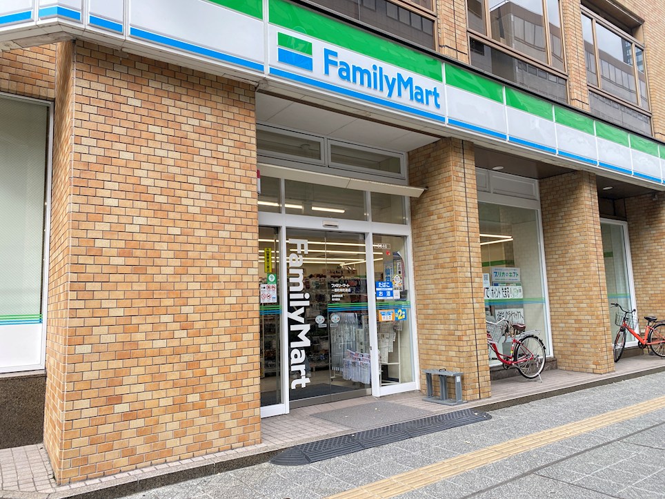 シーズンフラッツ一番町 コンビニ