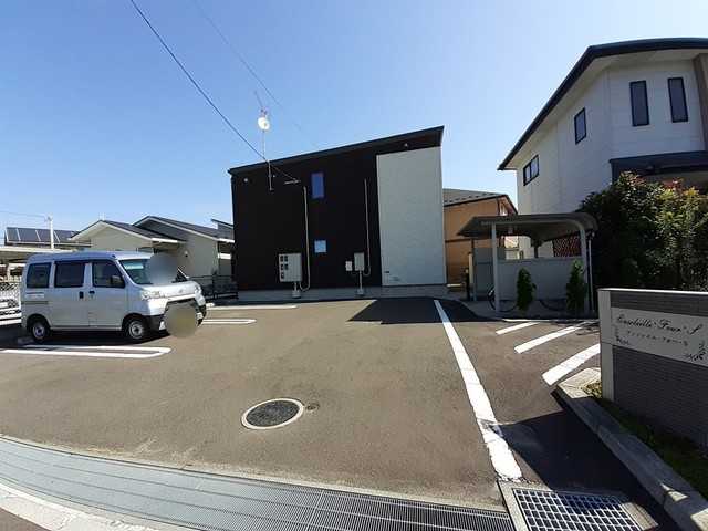 アンソレイユ・フォー・Ｓ 駐車場