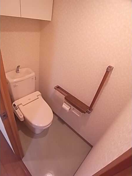 ライオンズマンション通町 トイレ