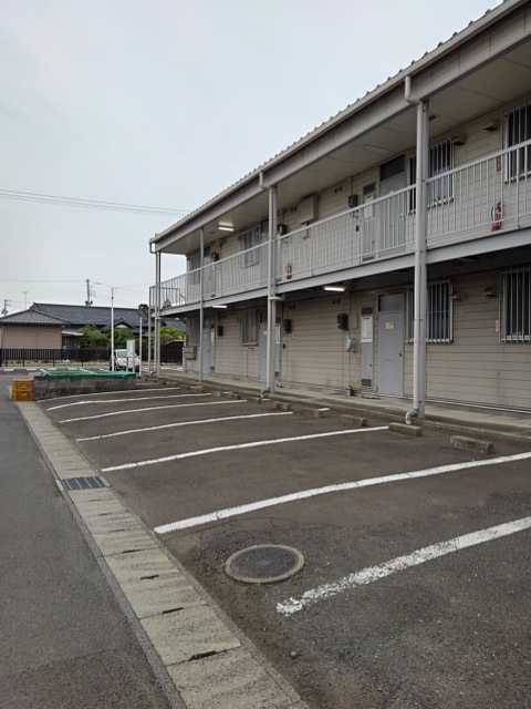 シティハイツサトー 駐車場