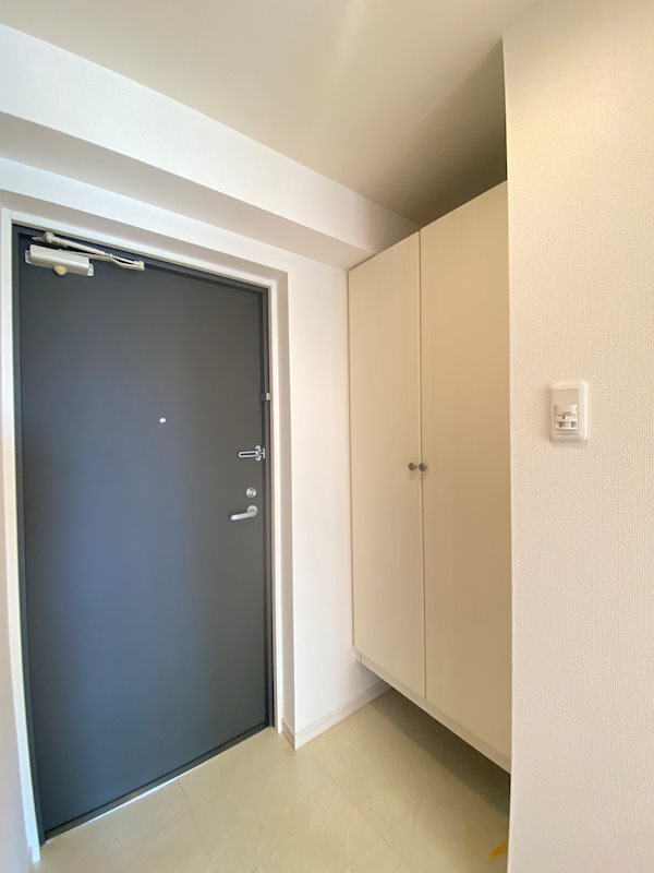 ＫＤＸレジデンス一番町 玄関