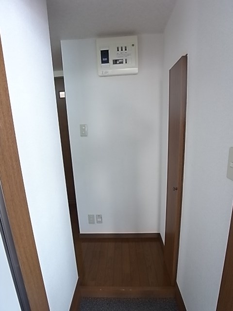 アルテミスキャッスル 玄関