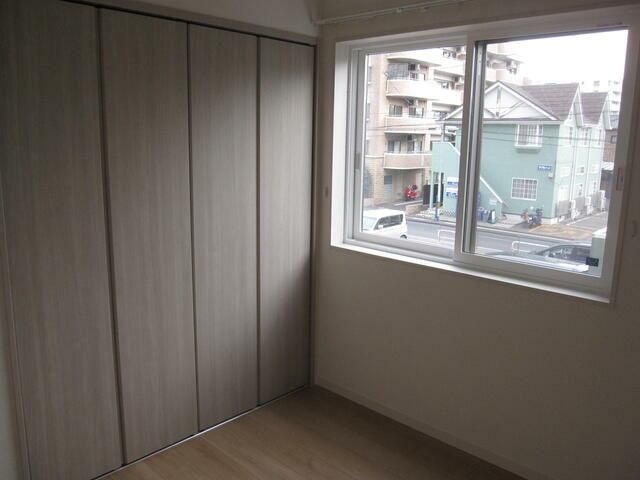 霊屋下・佐藤貸家 ベッドルーム