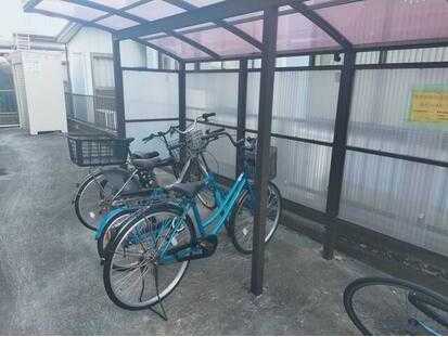 ライムハウス 駐車場