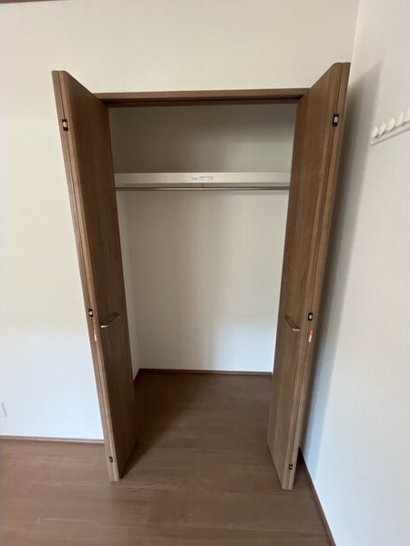 エルタスコート中江 収納