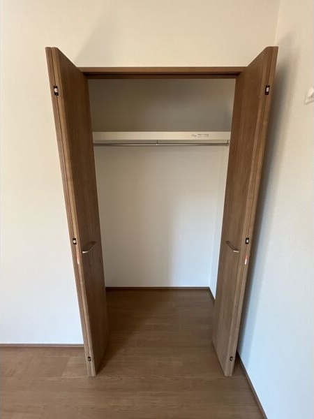 エルタスコート中江 収納