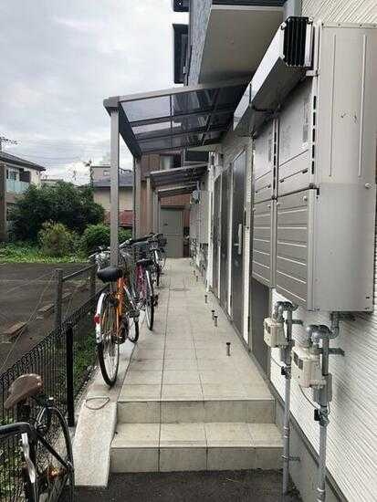 WELL-ONE　宮千代 駐車場