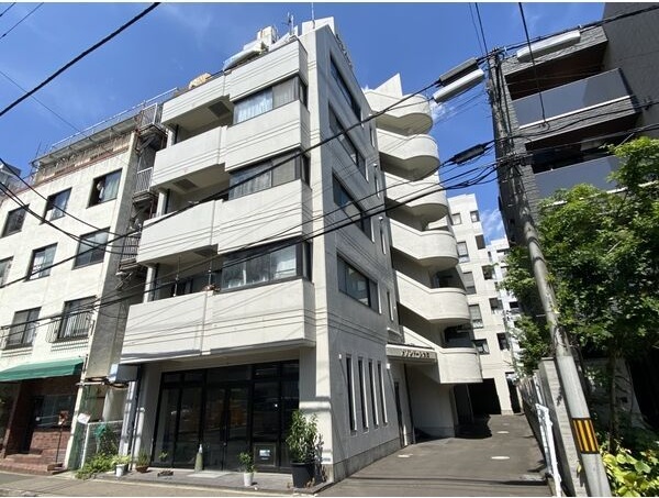 メゾンドール大町 外観
