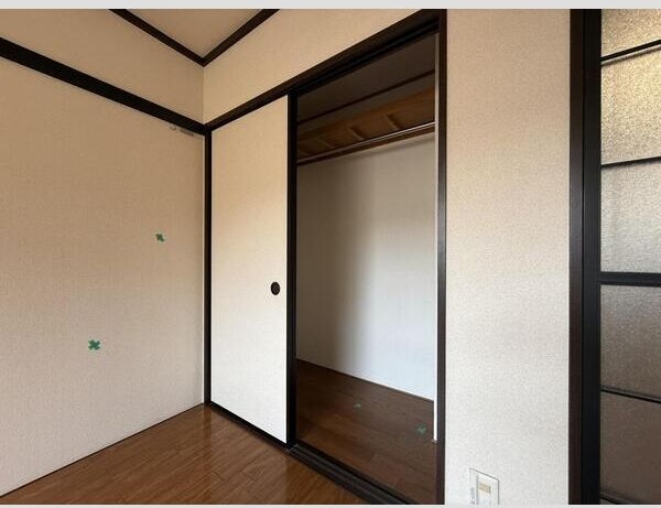 陽光ハイツA棟 収納
