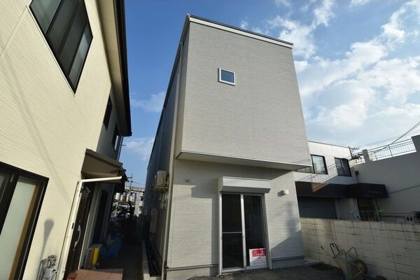 アークテラス荒町 外観