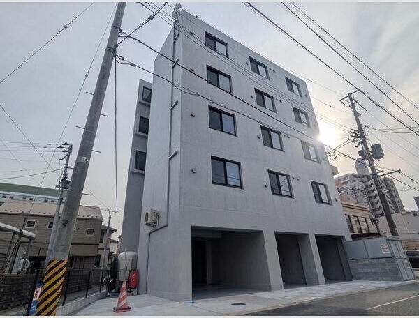 クレシエンテ大和町 外観
