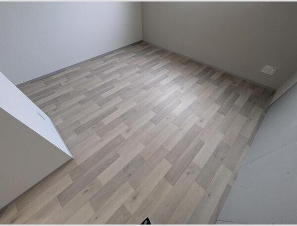 クレシエンテ大和町 エントランス