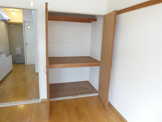 ブルーハウス原町 収納