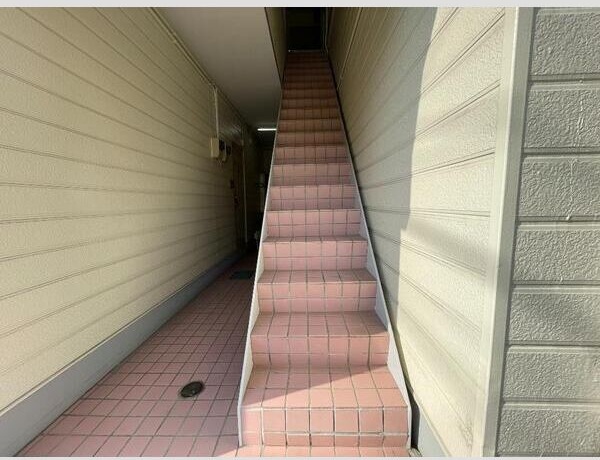 モアクレスト河原町 エントランス