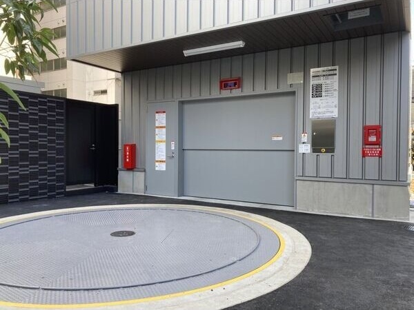 ラピスラズリ上杉 駐車場