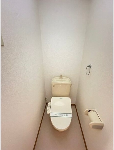 アズーリハウス石名坂 トイレ