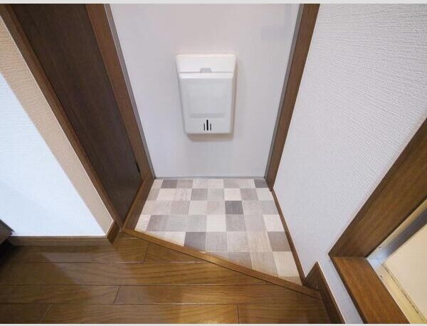 コンチェルト旭ケ丘 玄関