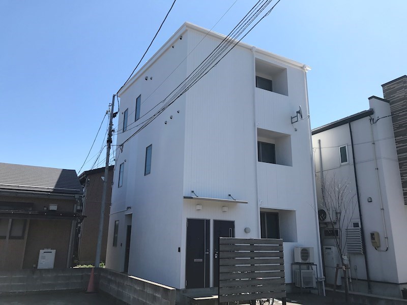 ジュレースカイ東堀 3F号室 外観