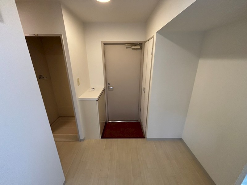 グランティ新潟 玄関