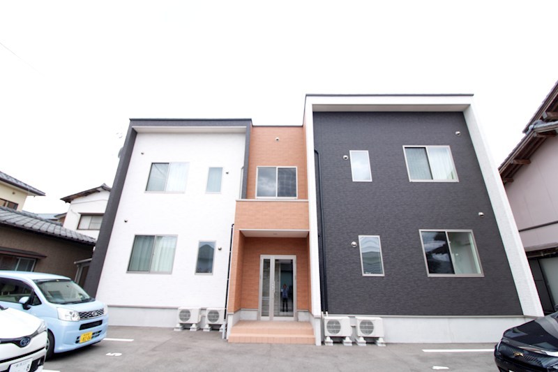 シュエットブラン 102号室 外観