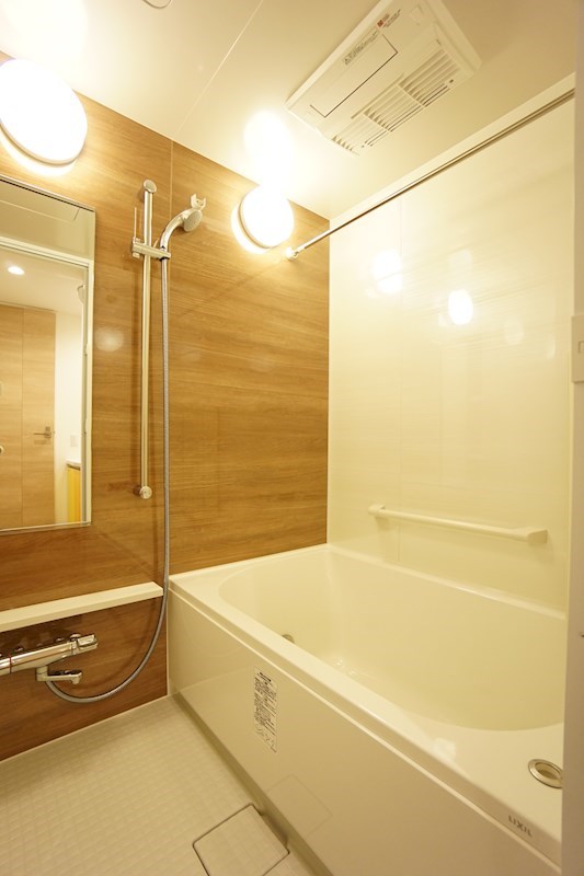 ロイヤルパークスER万代 その他3