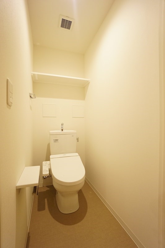 ロイヤルパークスER万代 その他8