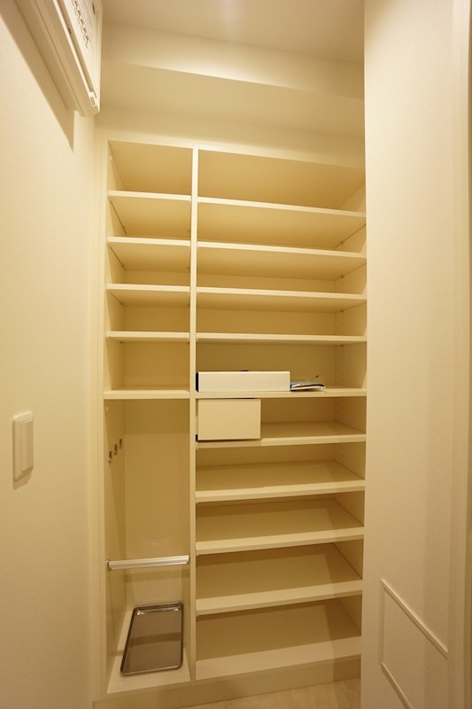 ロイヤルパークスER万代 その他4