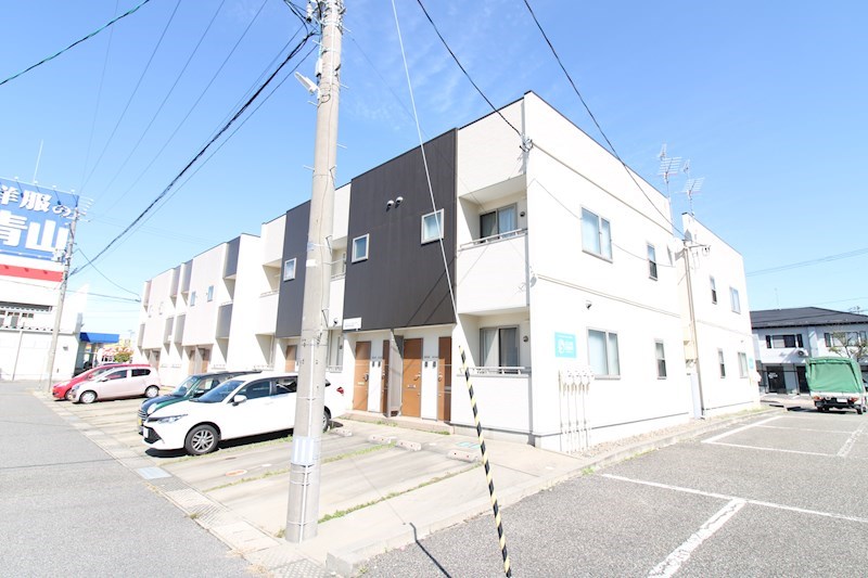 グランドコンフォートⅡ 202号室 外観