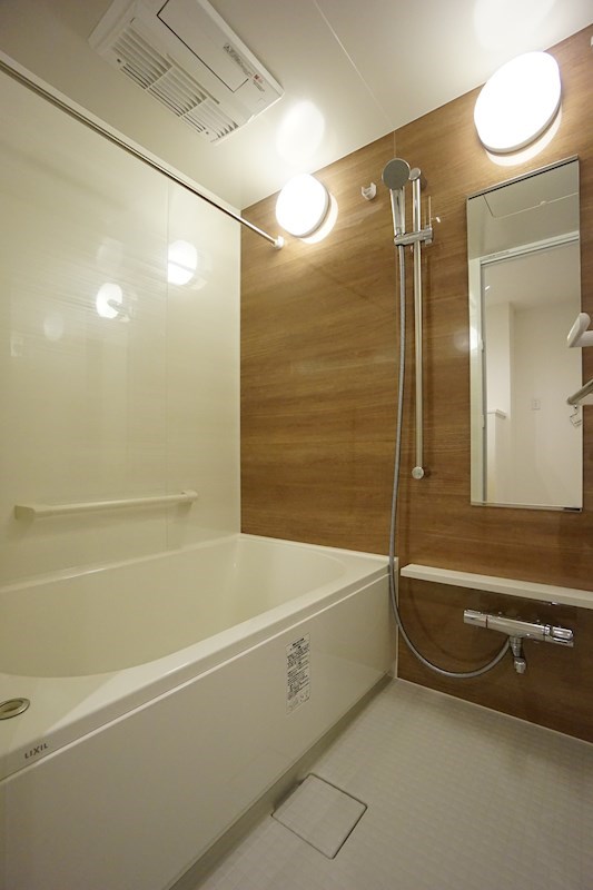 ロイヤルパークスER万代 その他3