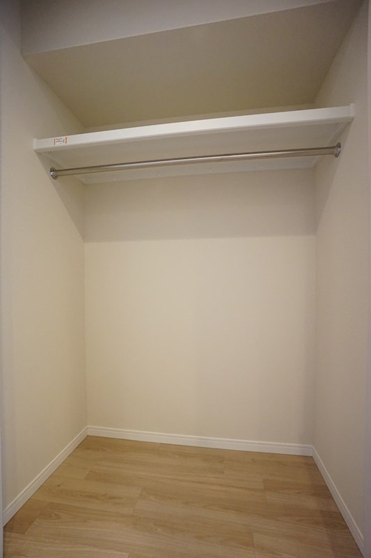 ロイヤルパークスER万代 その他6