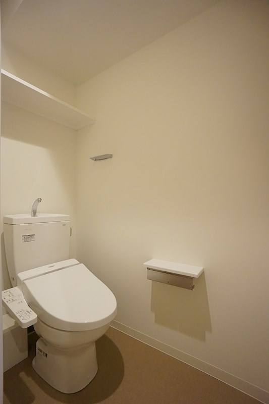 ロイヤルパークスER万代 その他8