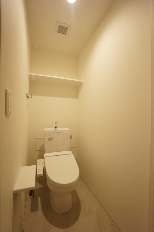 ロイヤルパークスER万代 その他8