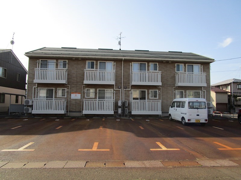 Ｌｉｌｙ－ｂｅ安江 101号室 外観