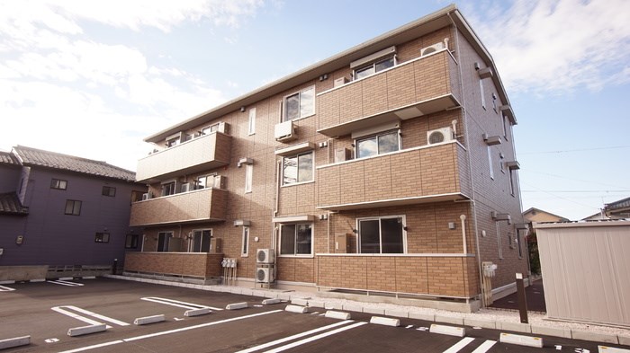 コンフォール 302号室 外観