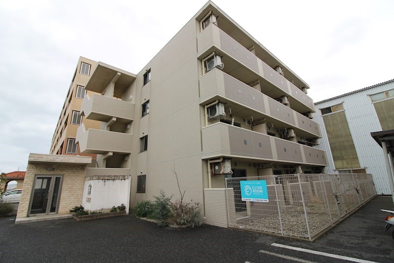 ｉｒｉｅ　ｇａｒｄｅｎ 401号室 外観