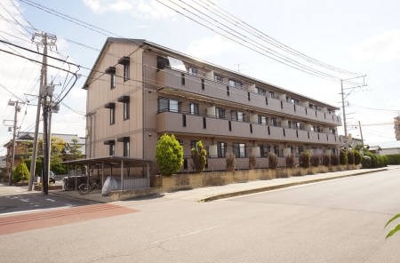 アドバンテージⅣ 101号室 外観