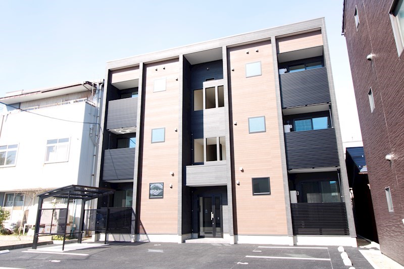 ガロンヌ上所上 201号室 外観