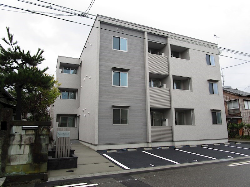 フューチャー白山 302号室 外観
