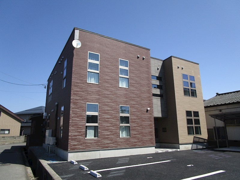 シュエットブラン新発田 202号室 外観
