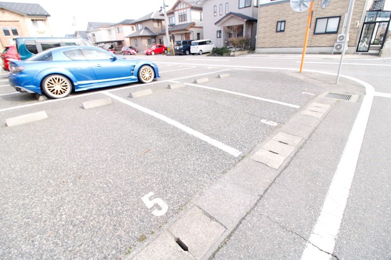 パークⅠ 駐車場