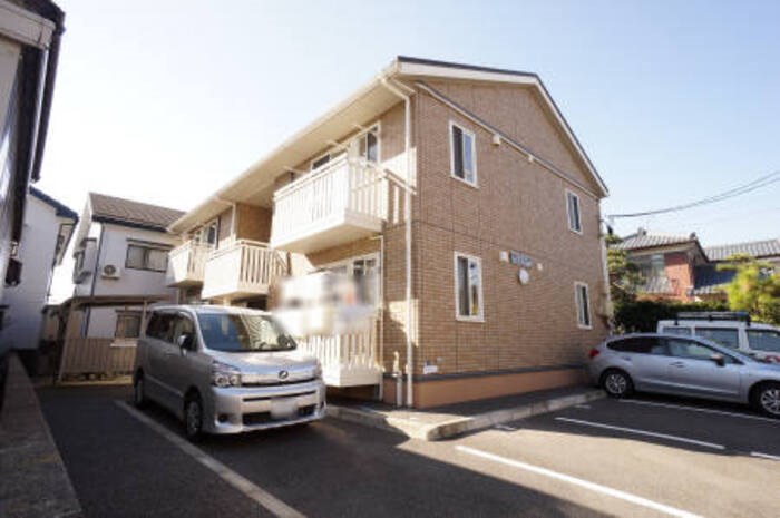 ヴィラージュ石山 202号室 外観