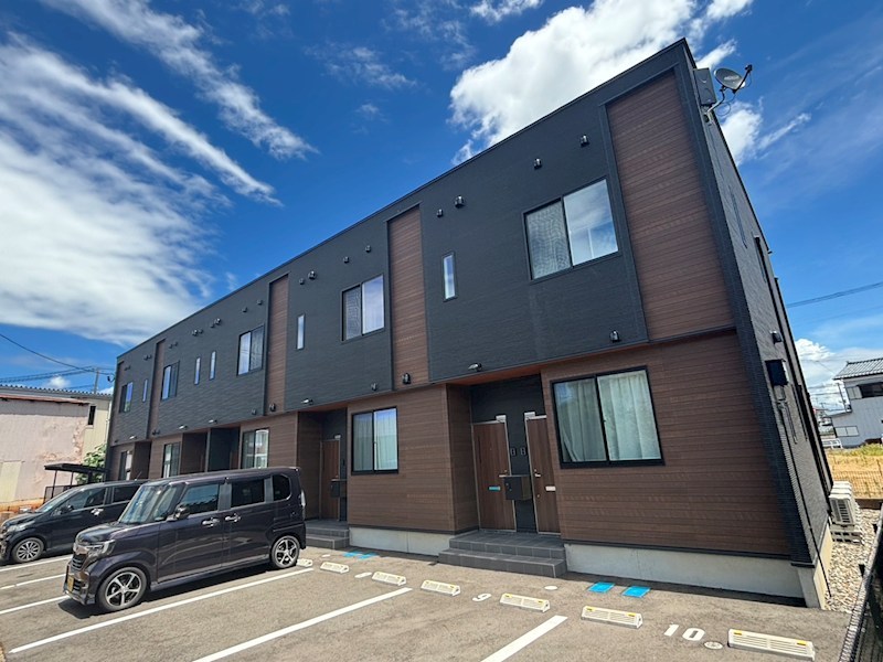 シュアネスⅢ 203号室 外観