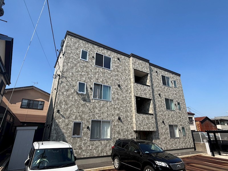 リノ高志 301号室 外観