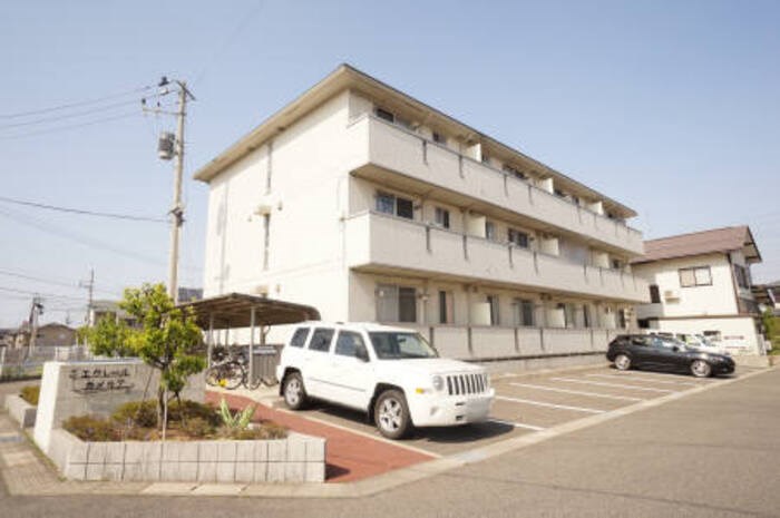 エクレール・カメリア 203号室 外観